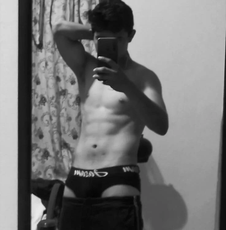 scar_25 Offline XXX-Chat