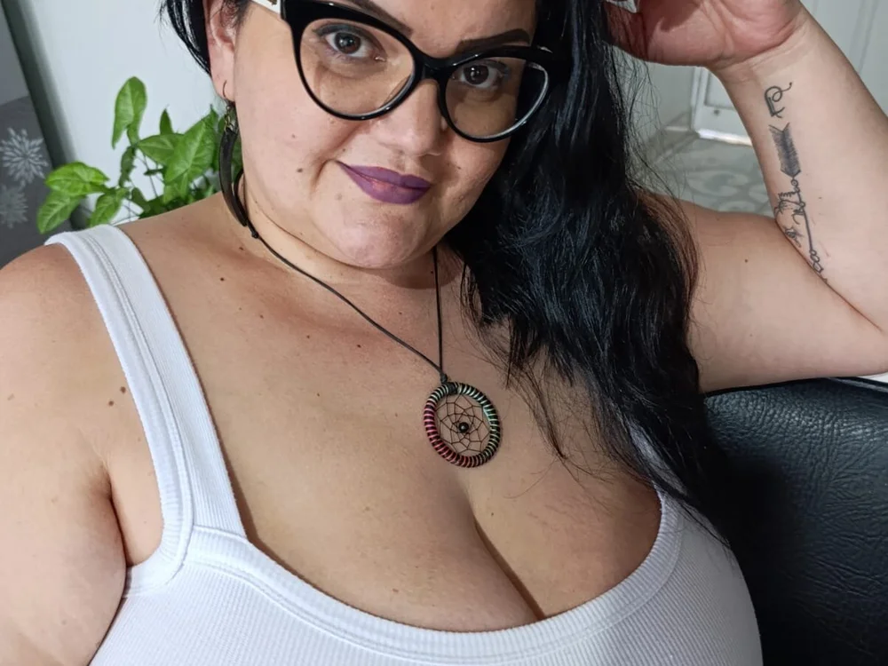 Offline chatovací místnost Madisoncurvy