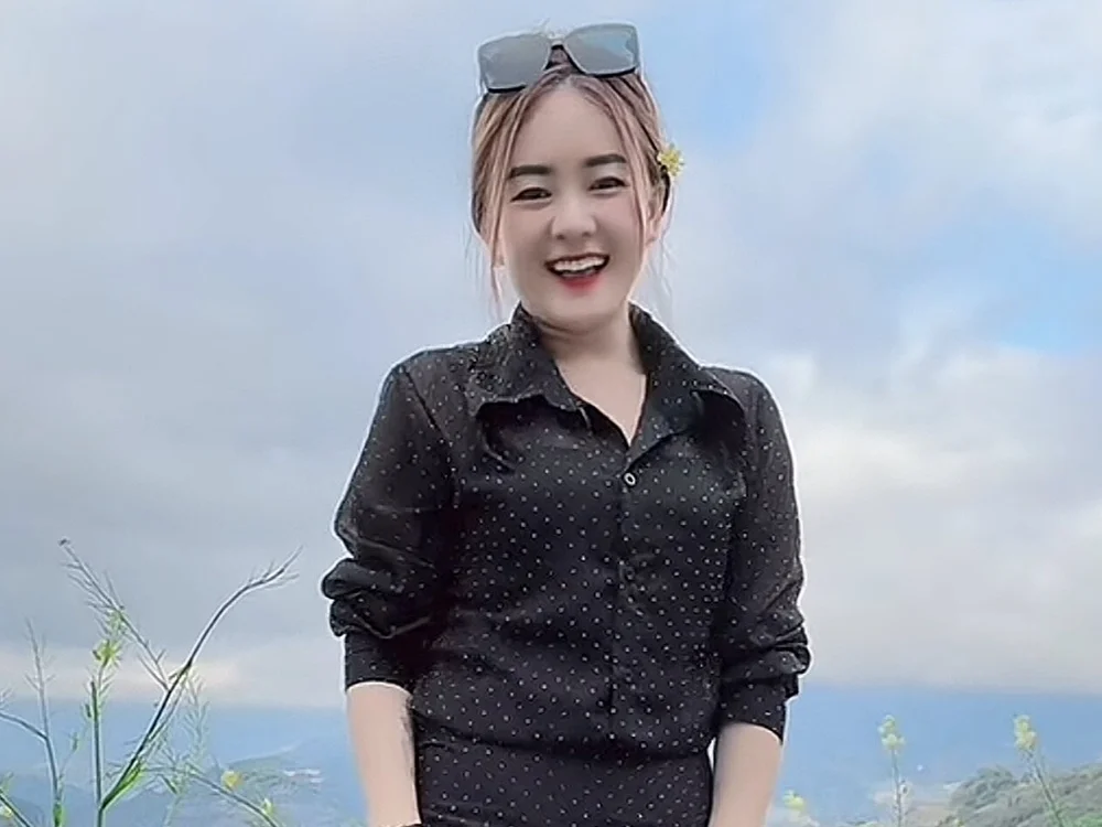 Mila_hana 离线XXX聊天