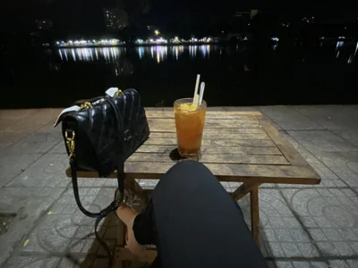 Rose-Public on StripChat