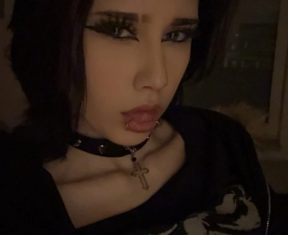 FuckFinya Offline XXX Chat