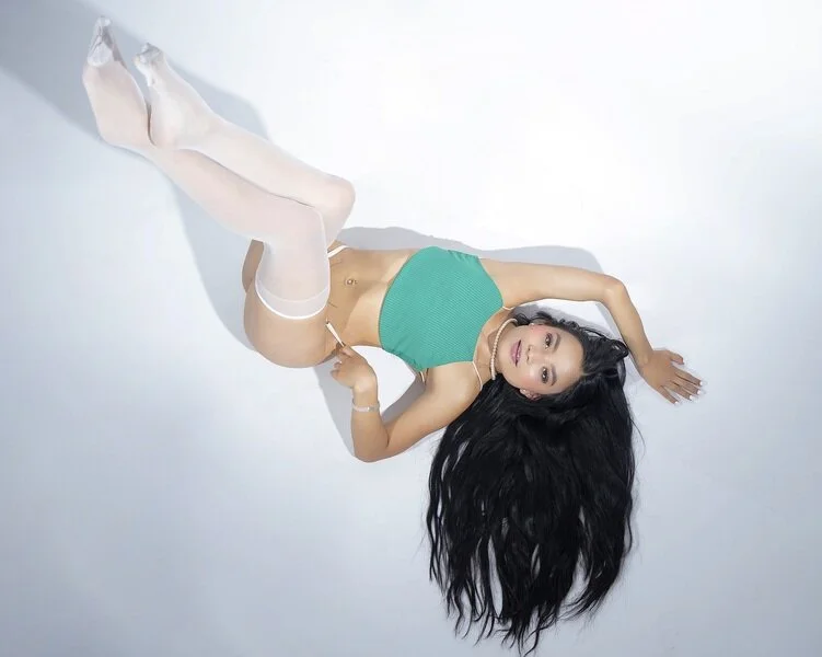 SharonBonet: офлайн-секс-чат