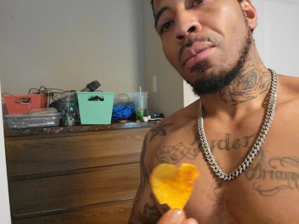 BlkApollo420's Offline Chat Room