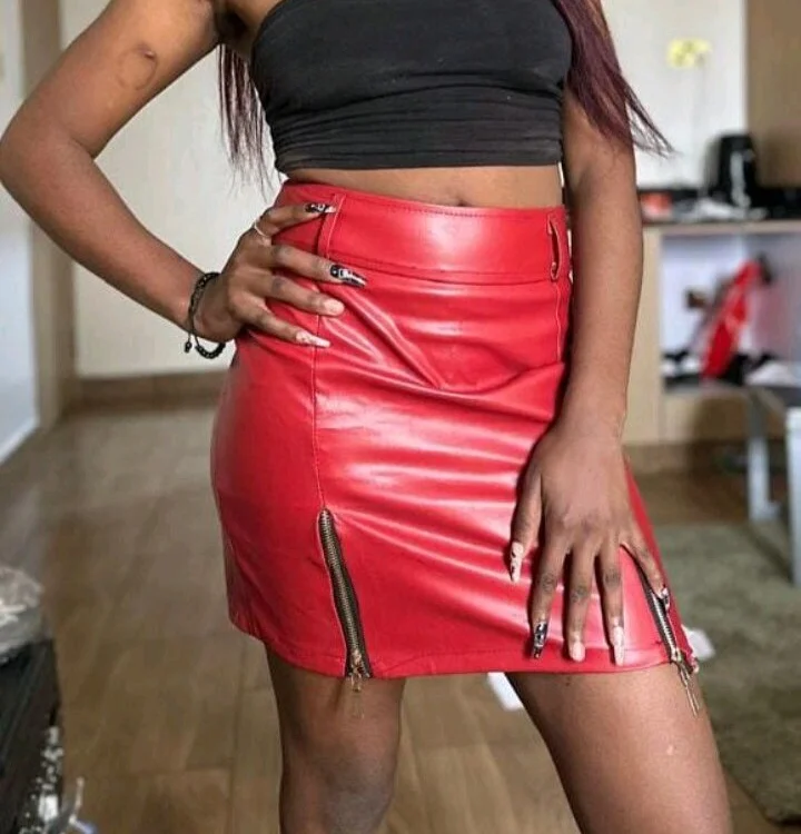 دردشة Playroom_queen الجنسية دون اتصال