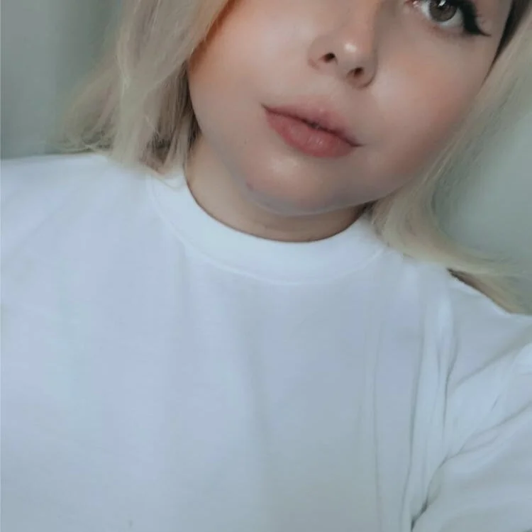RachelPerri's Offline XXX Chat