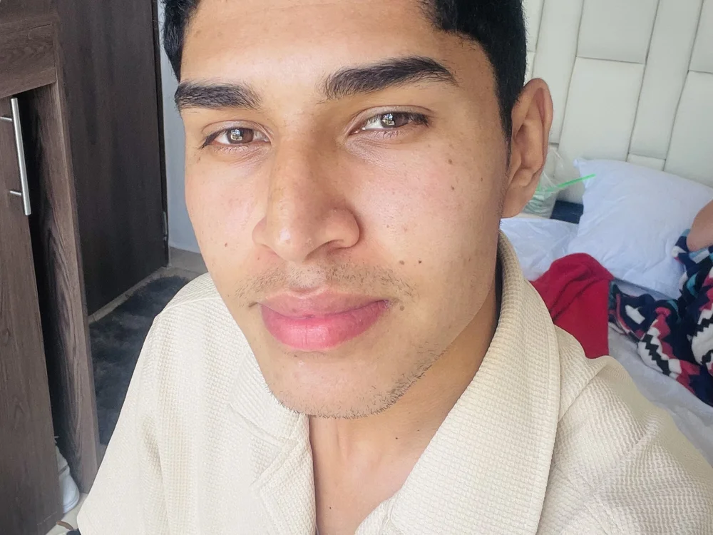 220juan's Offline Chat Room