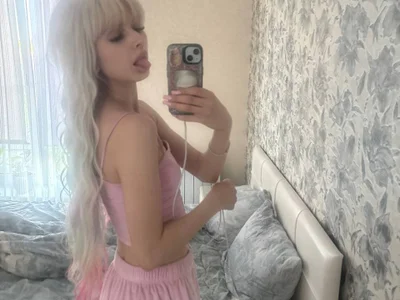 Lura_lust - Girl 