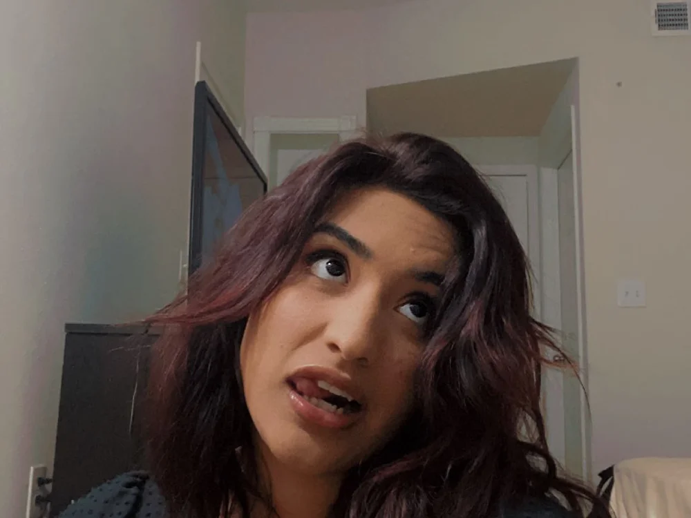 ricecakezxo's Offline Chat Room