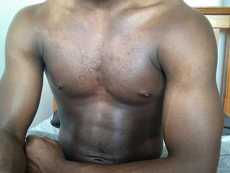 Offline XXX chat modela RoyalCharmer22