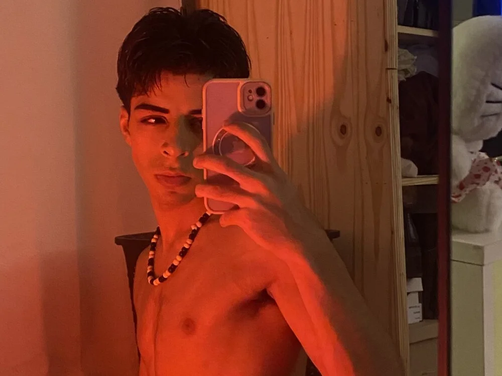 Lezaa: офлайн-секс-чат