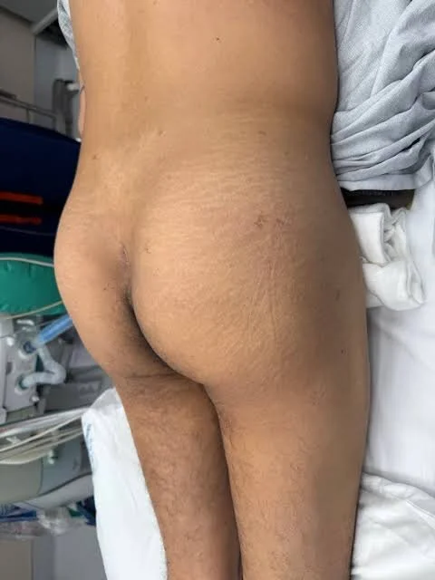 dick_head30 Offline XXX-chat