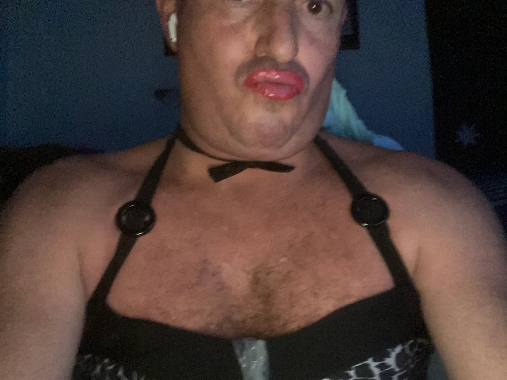 Sissyslavecunt offline XXX-chatje