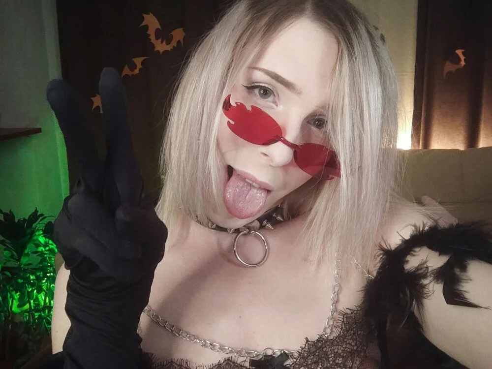 KayaNoir: офлайн-секс-чат