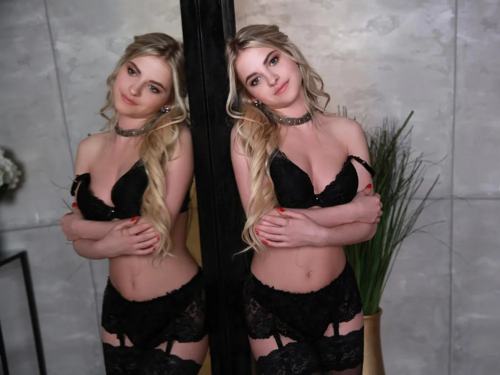 Sansa_Dream 離線 XXX 聊天