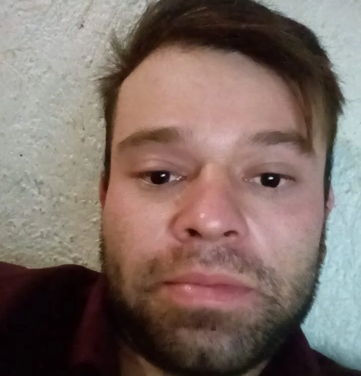 kevand699's Offline Chat Room