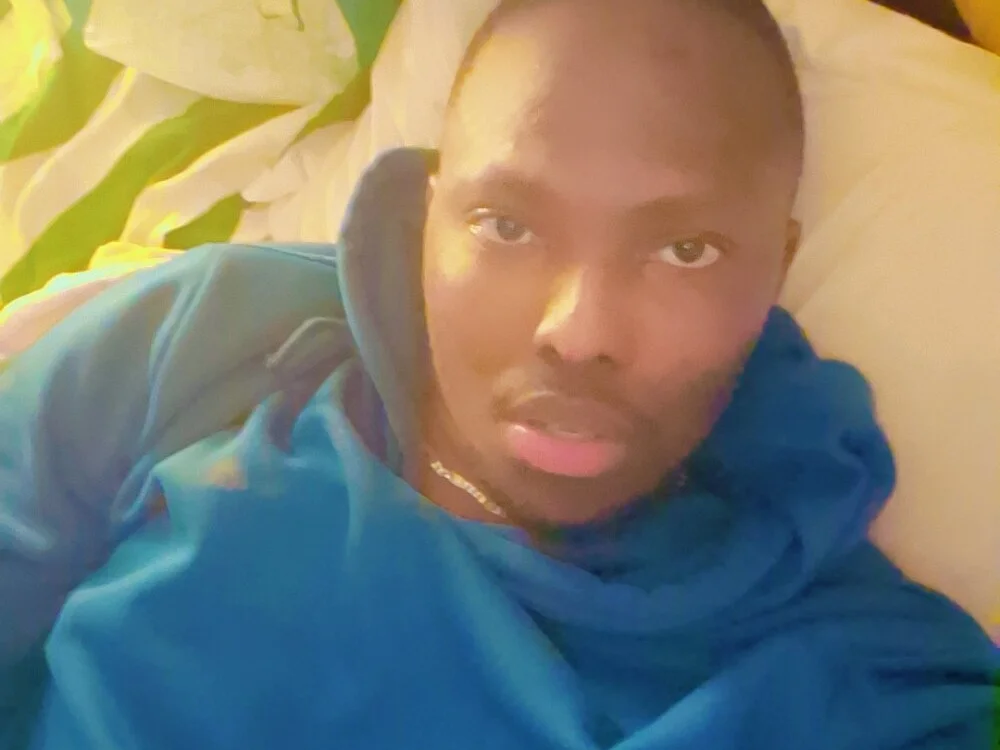 دردشة PlasticSurface727 الجنسية دون اتصال