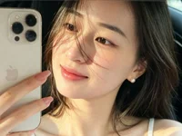 Weiwei181's Offline XXX Chat