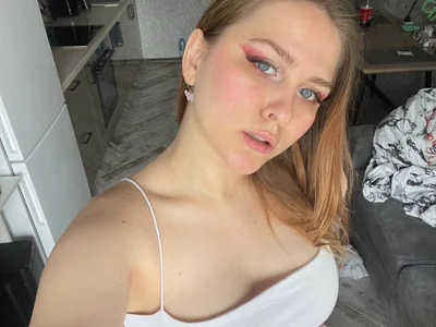 Lasly_Fox - Girl 