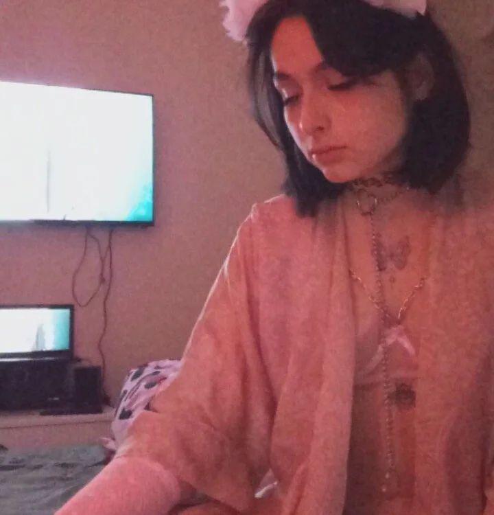 Eliss_fan offline chatrum