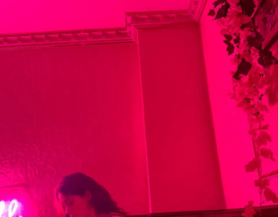 -Indulgencex-'s Offline XXX Chat