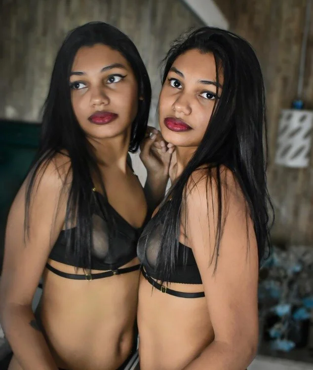 Offline XXX chat modela Bela_Sins