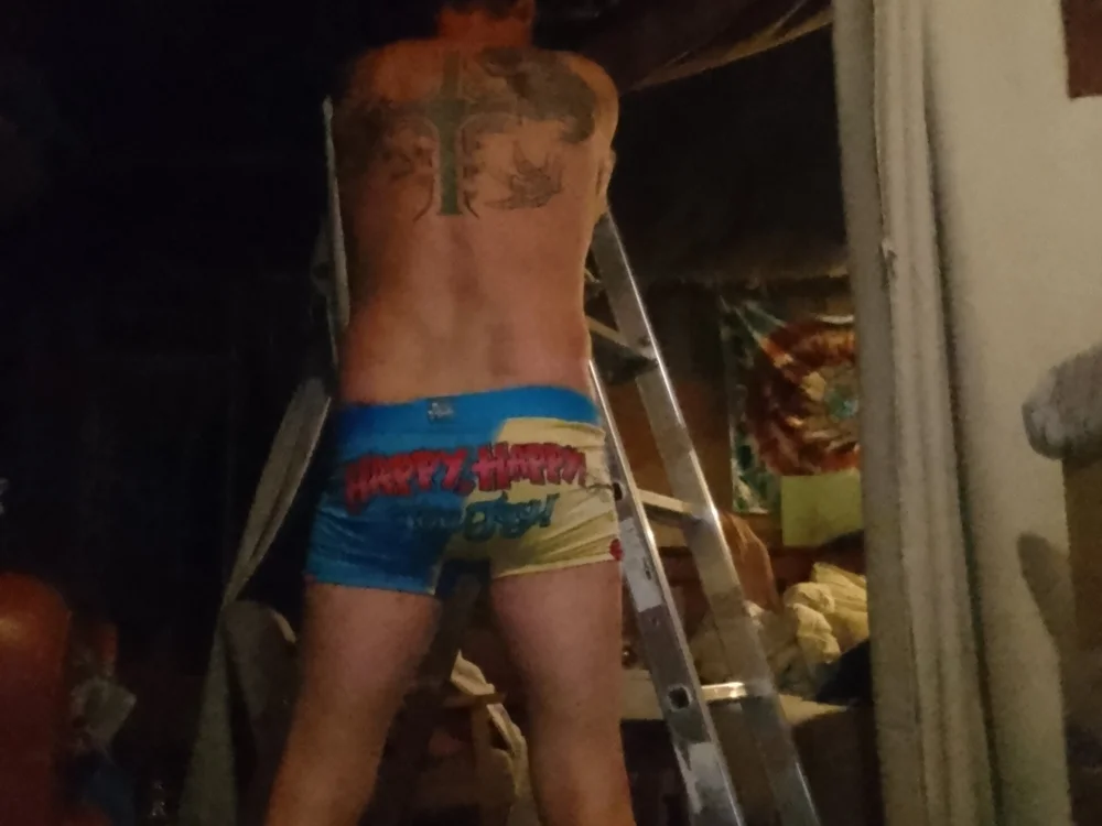 BiOzzyDadPantys offline chatrum