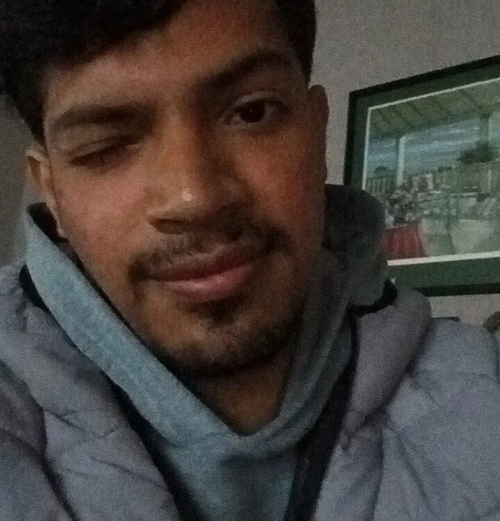 Chat XXX offline de DeigningCaribou