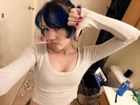 Mcmonsterbat live cam profile - MySuperHot