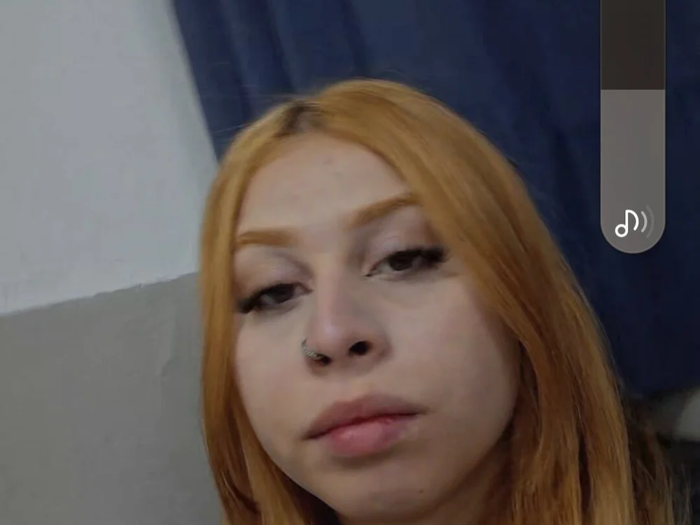 Clara_Novena offline chatrum
