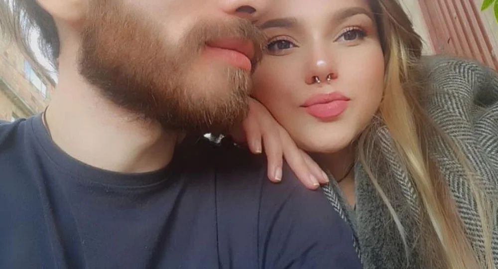 Offline chatovací místnost cami_and_maximo