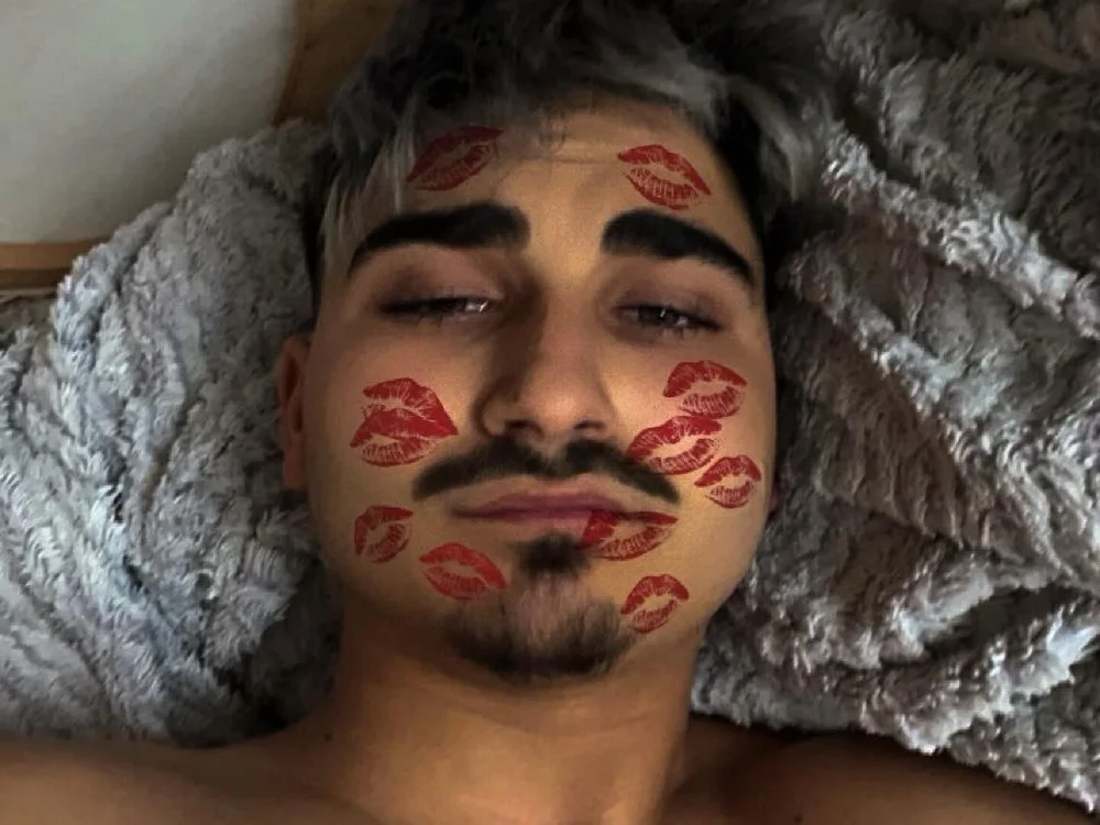 Offline chatovací místnost playBoykarty