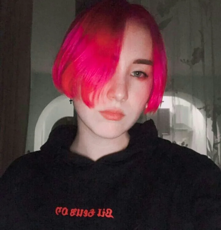 annie_animet's Offline Chat Room
