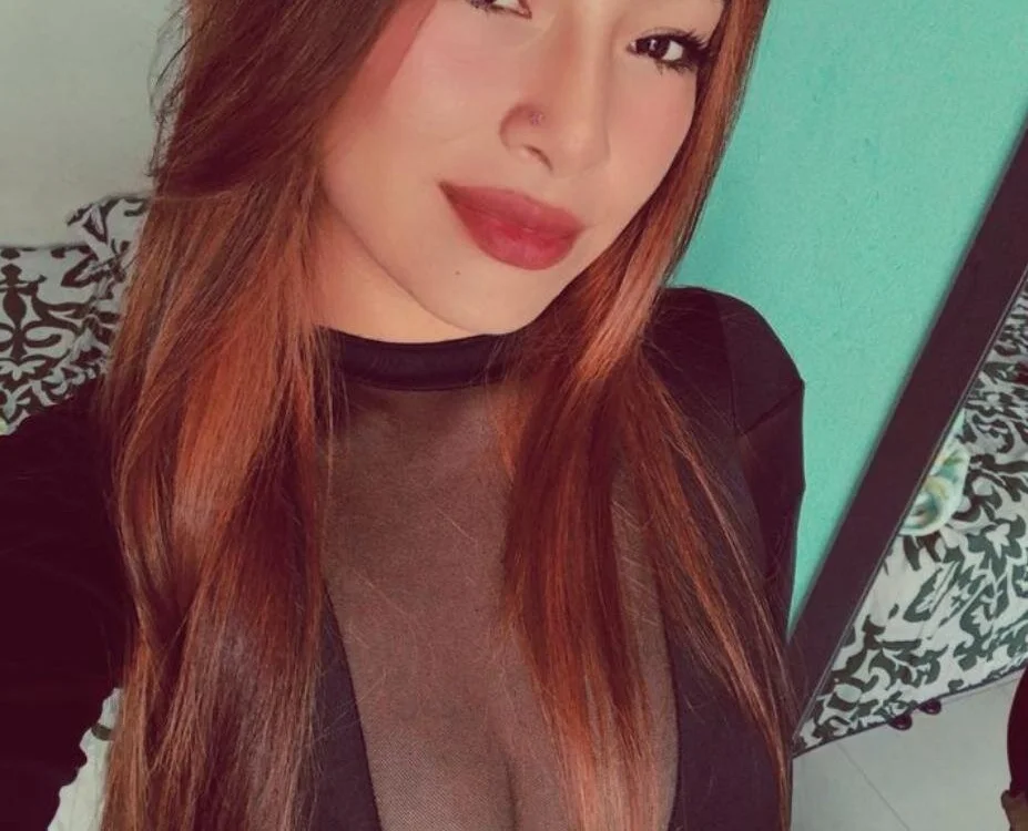 I_am_melanyx Offline XXX-Chat