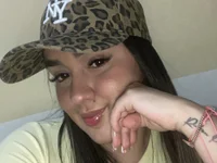 PaulaModels24's webcam live show