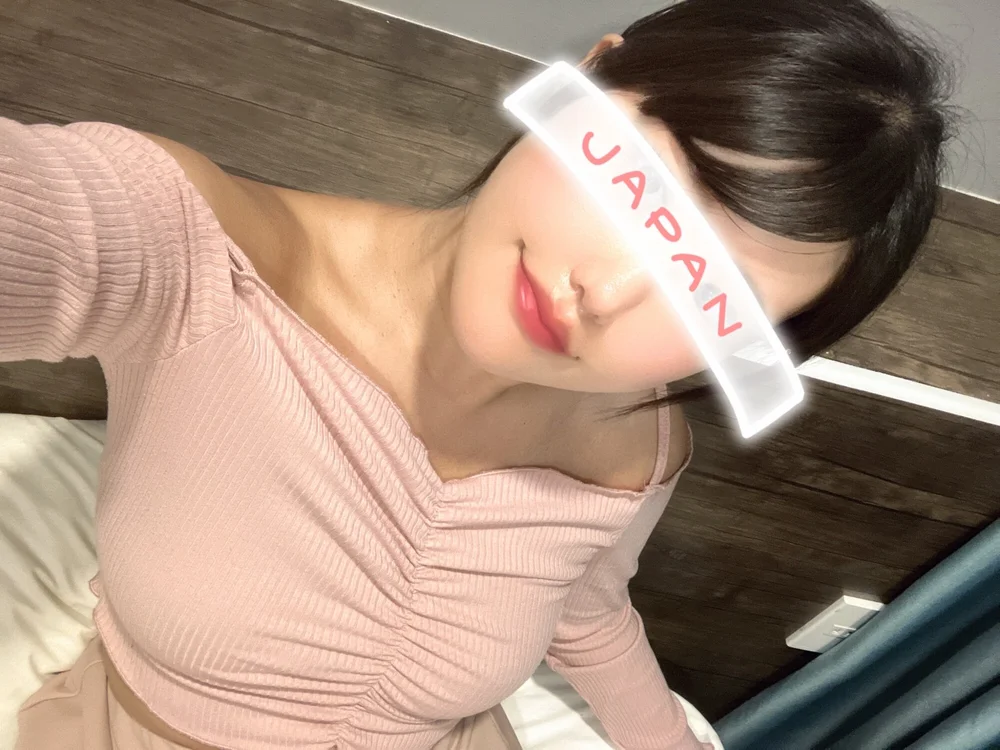 Rinchan__0620__'s Offline XXX Chat