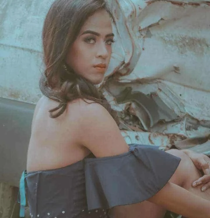 Yourscarlette_SlutのオフラインXXXチャット