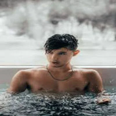 Hotboy395's Offline XXX Chat