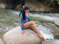 yulissa_girls's webcam live show