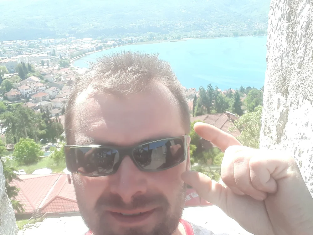 Offline chatovací místnost pellesak85