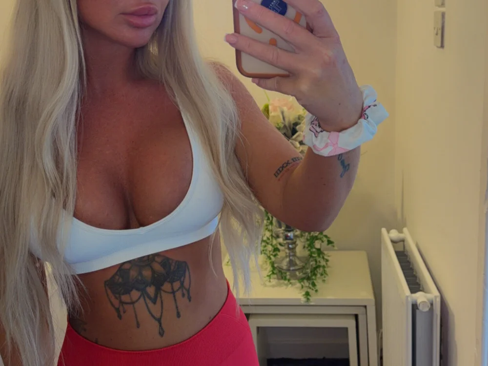 Pamelahands offline chatrum