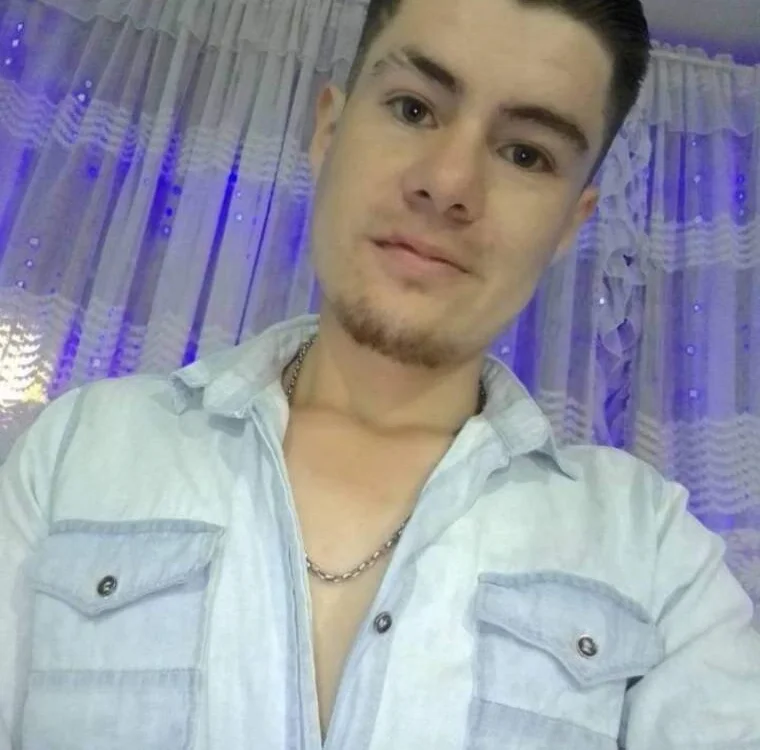 flexc_66's Offline Chat Room