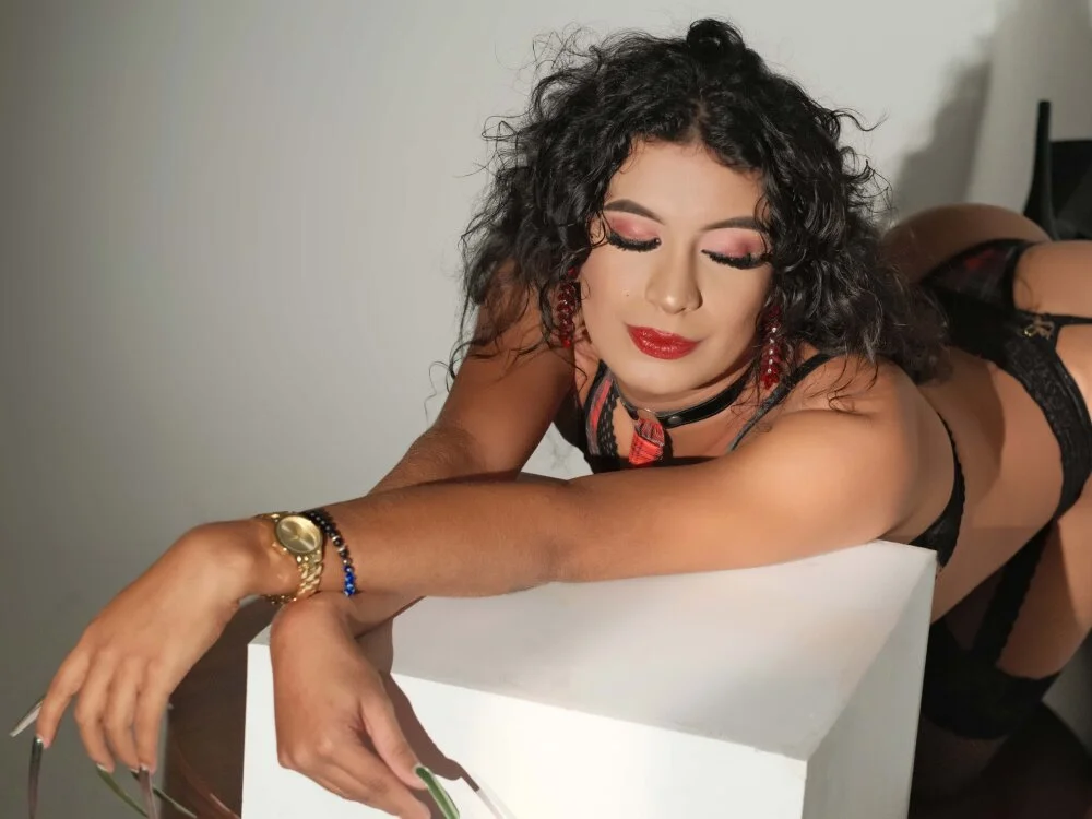 Chatroom XXX hors ligne de LaColorina_