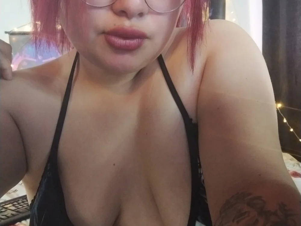 karol_Smith0's Offline Chat Room