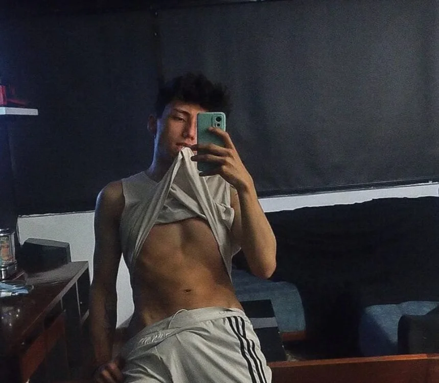 ห้องแชทออฟไลน์ของ Ethan_Philps