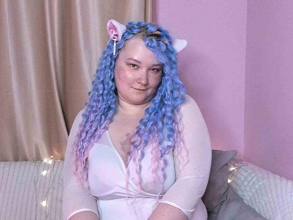 EmilyFiels' Offline Chat Room