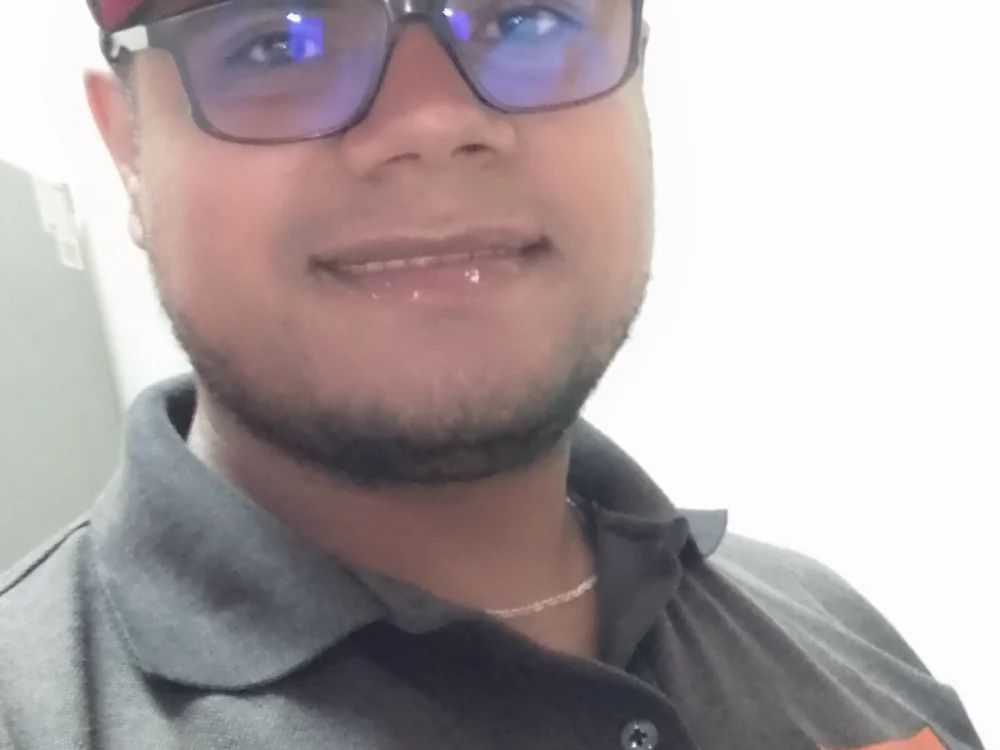 ElberOz17 offline chatrum