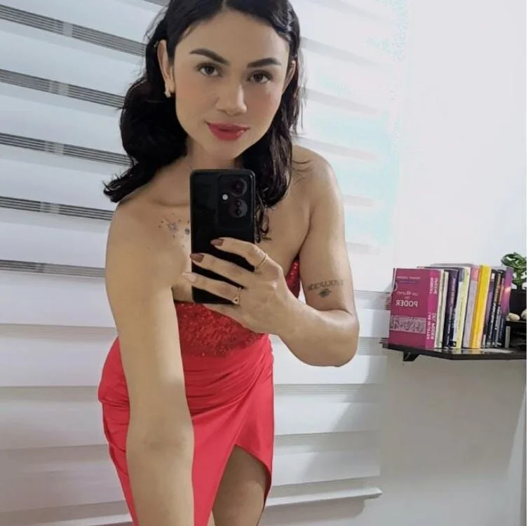 AmaraOsteen's Offline XXX Chat