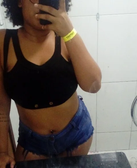 morenalinda15 Chat XXX Ngoại tuyến