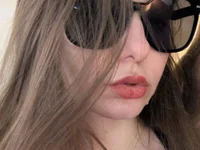 Lily_Marin élő XXX-chatje