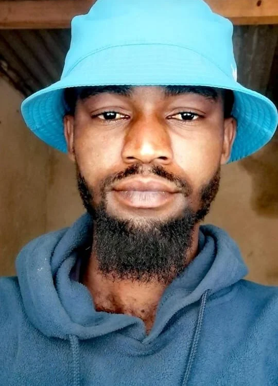 Signing-Art-rock's Offline XXX Chat